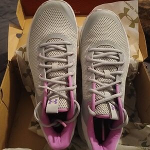 Under Armour Women's Sneakers Size 11